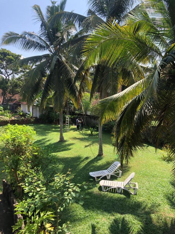 Candle House Kalutara Extérieur photo